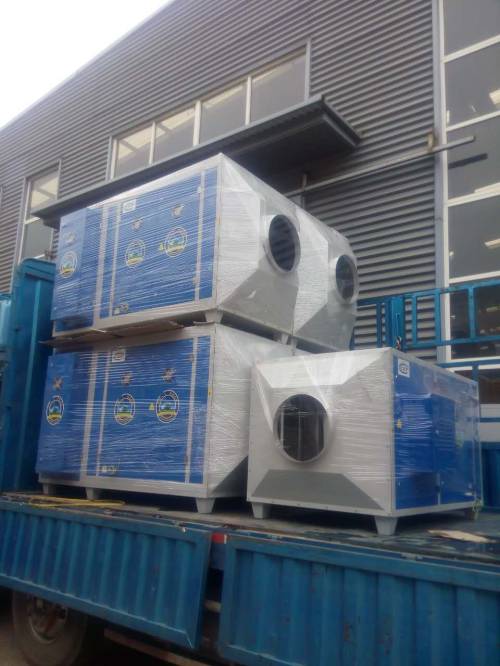 等離子光氧一體機(jī)發(fā)貨 等離子光氧一體機(jī)發(fā)貨